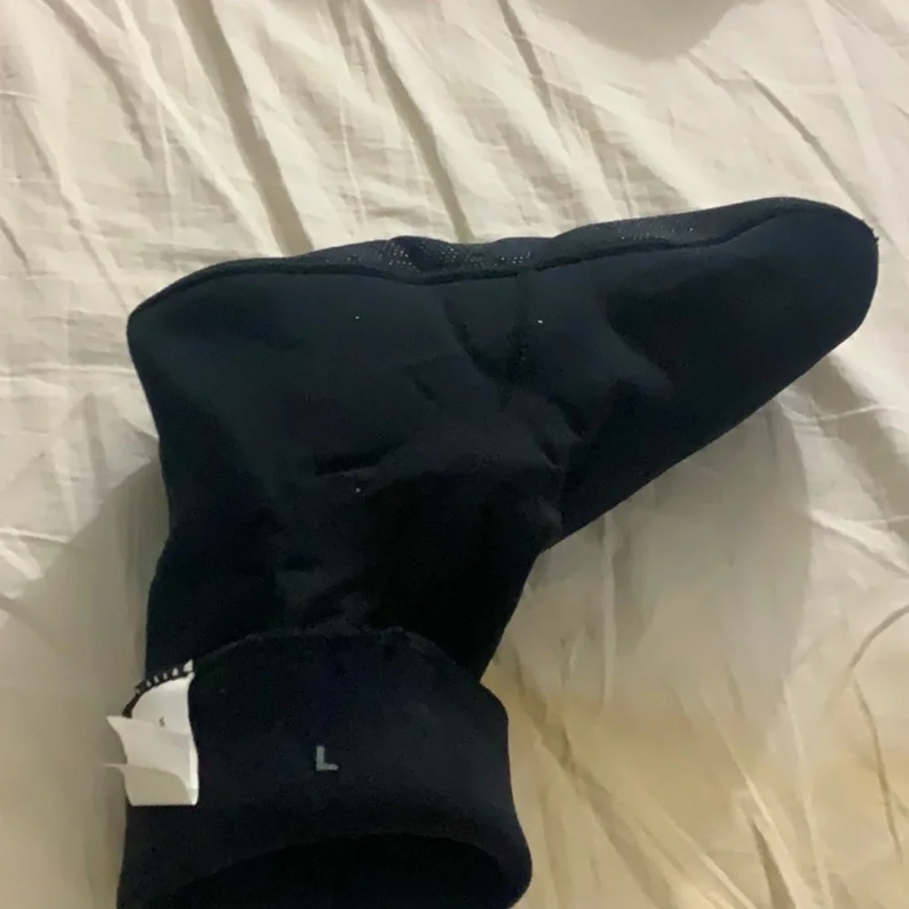 Mares Large Scuba Diving Socks. Neoprene EUC